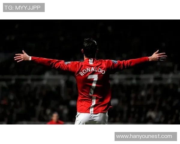 红毛足球球星的崛起与辉煌历程:从青年才俊到世界级巨星的奋斗故事